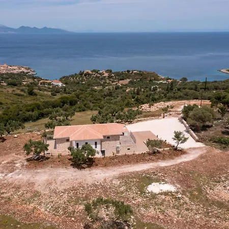 Kalomiras Vila Skinária